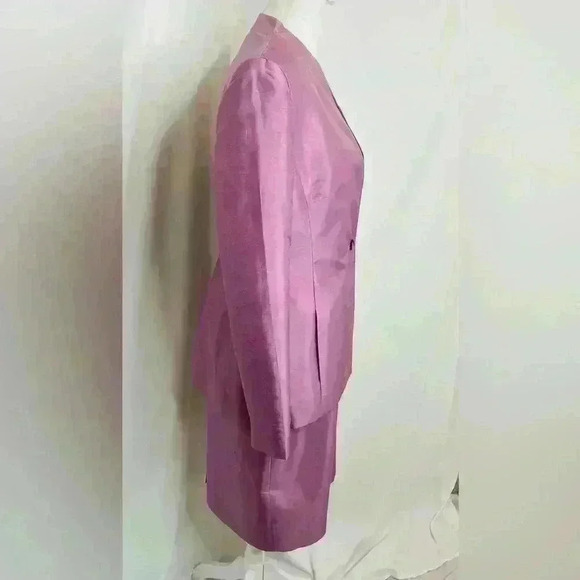 100 % Silk Vintage Rena Rowan Dress Suit, Dress size 8, Blazer size 4. - Picture 10 of 15